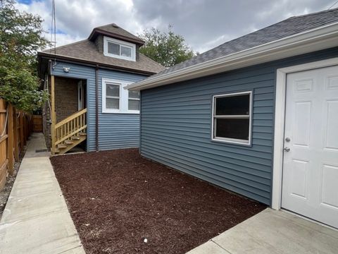 Tiny photo for 3134 N Lowell Avenue, Chicago, IL 60641 (MLS # 12492482)