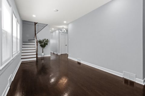 Tiny photo for 3134 N Lowell Avenue, Chicago, IL 60641 (MLS # 12492482)