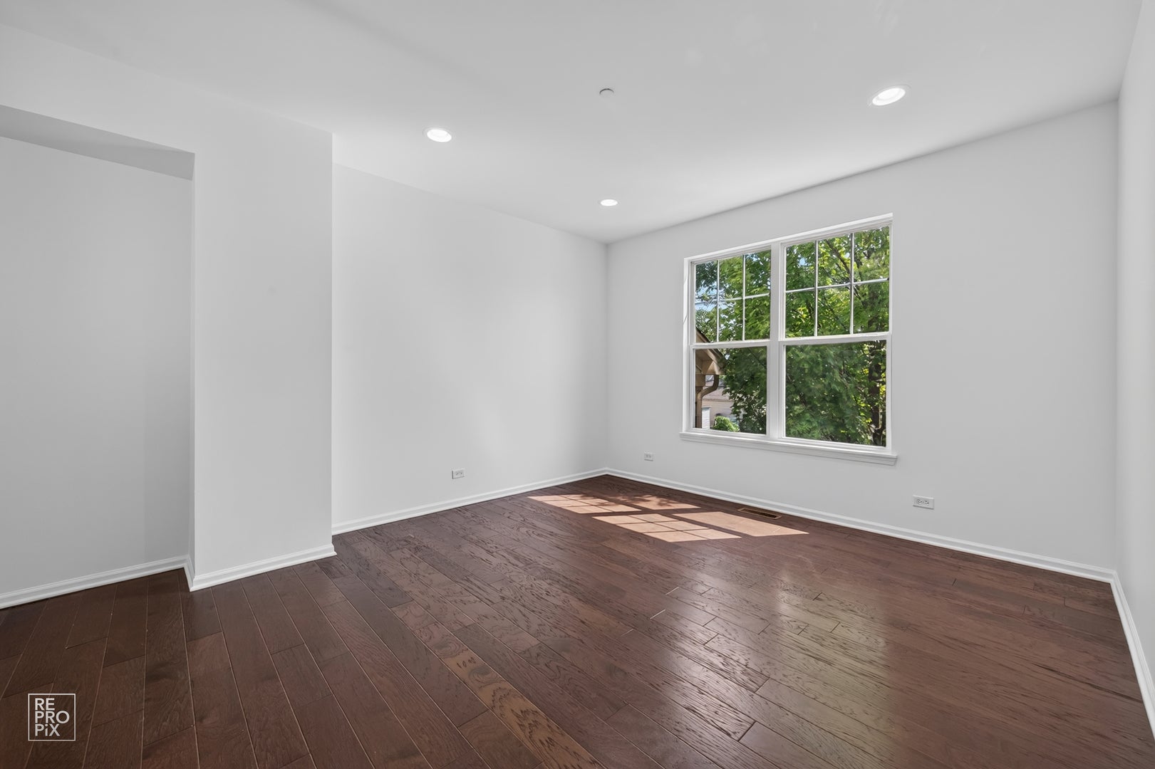 220 Laurel Avenue