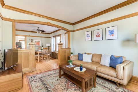 Tiny photo for 2421 Wesley Avenue, Berwyn, IL 60402 (MLS # 12639115)