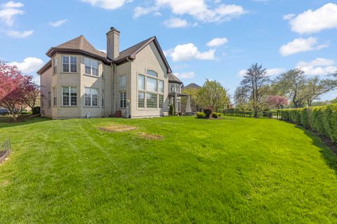 Tiny photo for 318 Erie Circle, Bloomingdale, IL 60108 (MLS # 12626228)