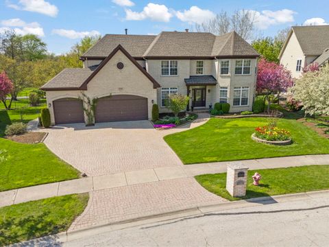 Photo of 318 Erie Circle, Bloomingdale, IL 60108 (MLS # 12626228)