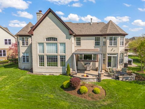 Tiny photo for 318 Erie Circle, Bloomingdale, IL 60108 (MLS # 12626228)