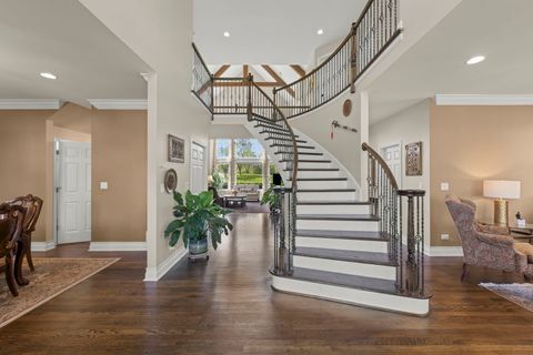 Tiny photo for 318 Erie Circle, Bloomingdale, IL 60108 (MLS # 12626228)