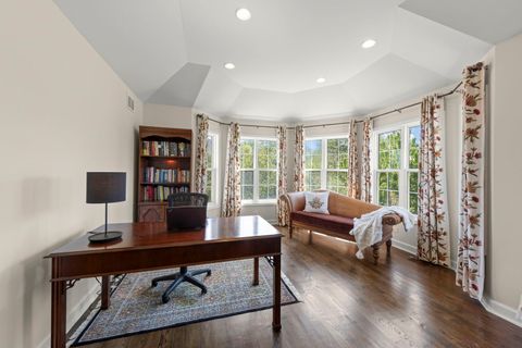 Tiny photo for 318 Erie Circle, Bloomingdale, IL 60108 (MLS # 12626228)