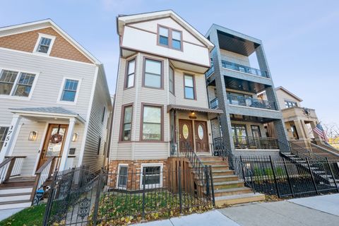 1753 W Cornelia Avenue Chicago IL 60657