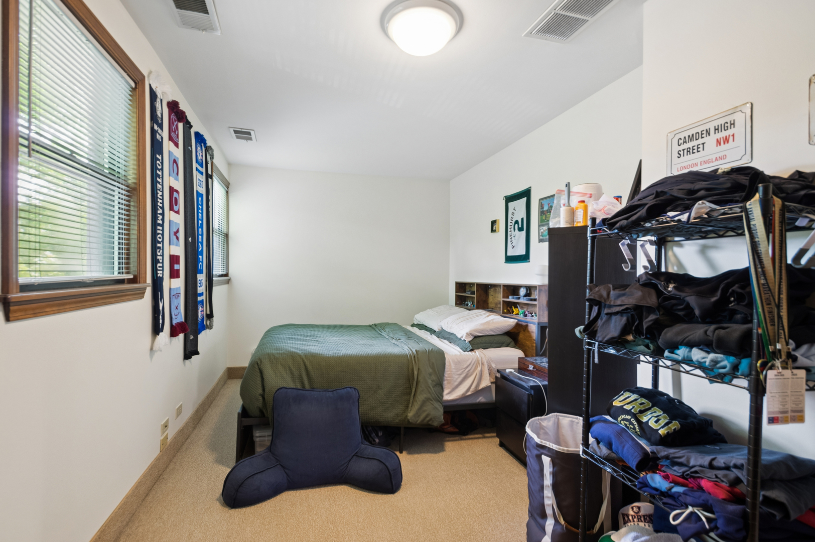 1413 W Oakdale Avenue 3F
