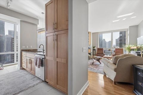 Tiny photo for 505 N MCCLURG Court #2905, Chicago, IL 60611 (MLS # 12628568)