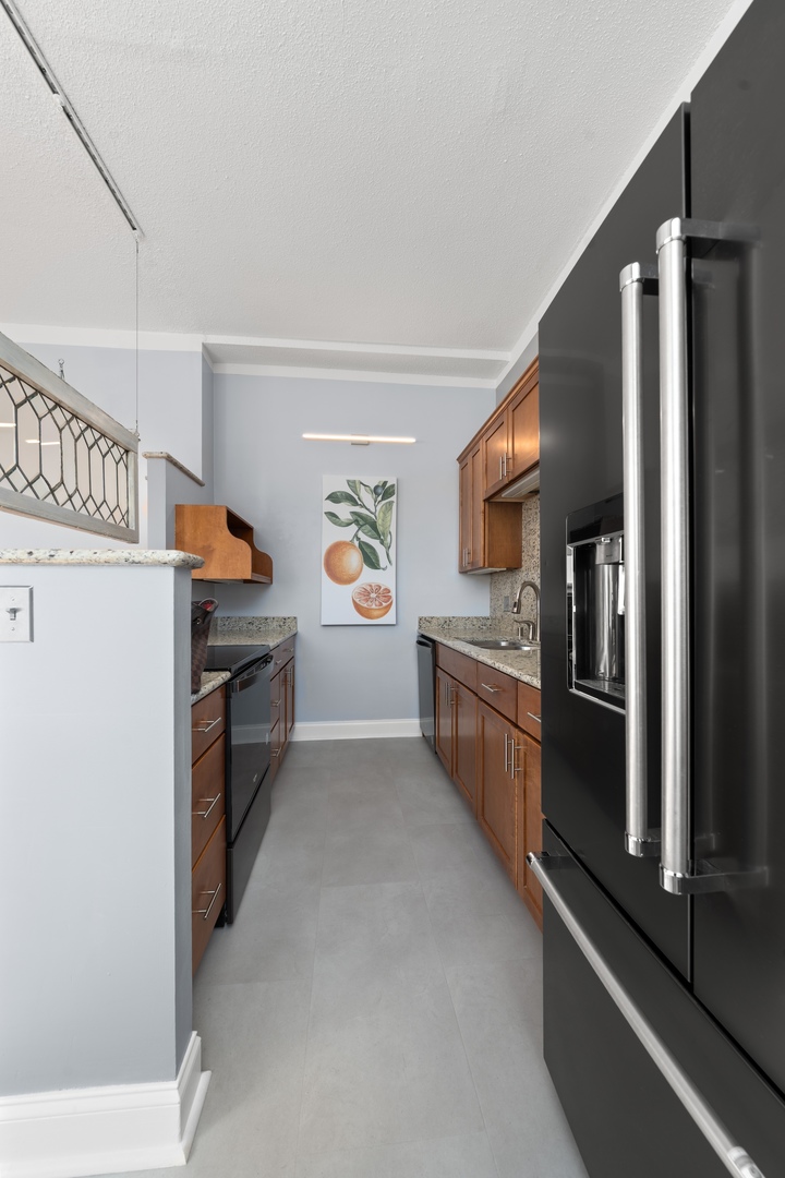 600 S Dearborn Street 1007