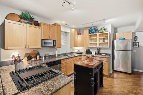 Tiny photo for 1432 N Mohawk Street #G, Chicago, IL 60610 (MLS # 12784751)