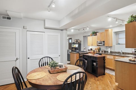 Tiny photo for 1432 N Mohawk Street #G, Chicago, IL 60610 (MLS # 12784751)