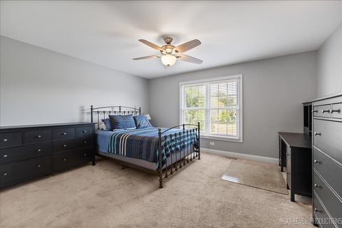Tiny photo for 7N919 Cloverfield Road, St. Charles, IL 60175 (MLS # 12479260)