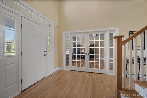 Tiny photo for 7N919 Cloverfield Road, St. Charles, IL 60175 (MLS # 12479260)