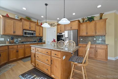 Tiny photo for 7N919 Cloverfield Road, St. Charles, IL 60175 (MLS # 12479260)