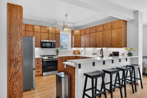 Tiny photo for 323 N Prospect Avenue, Park Ridge, IL 60068 (MLS # 12602917)