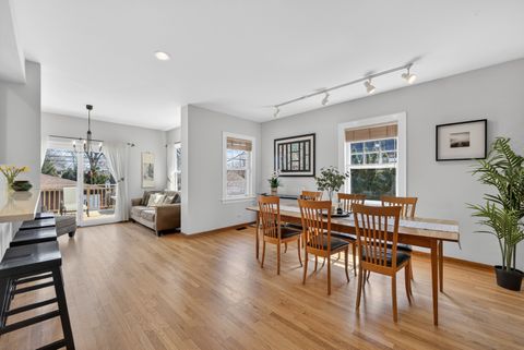 Tiny photo for 323 N Prospect Avenue, Park Ridge, IL 60068 (MLS # 12602917)