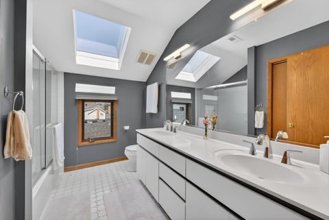 Tiny photo for 323 N Prospect Avenue, Park Ridge, IL 60068 (MLS # 12602917)