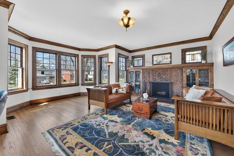 Tiny photo for 323 N Prospect Avenue, Park Ridge, IL 60068 (MLS # 12602917)