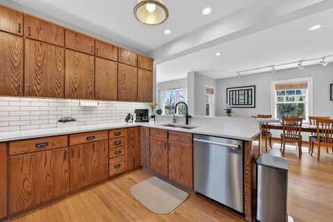 Tiny photo for 323 N Prospect Avenue, Park Ridge, IL 60068 (MLS # 12602917)