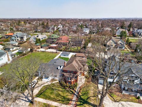 Tiny photo for 323 N Prospect Avenue, Park Ridge, IL 60068 (MLS # 12602917)