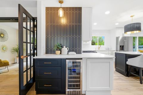 Tiny photo for 2084 Maplewood Circle, Naperville, IL 60563 (MLS # 12496069)