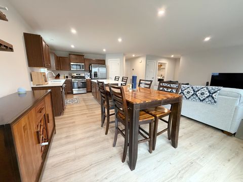 Tiny photo for 2646 Kellogg Court, Yorkville, IL 60560 (MLS # 12626947)