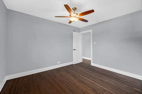 Tiny photo for 6409 W 85th Place, Burbank, IL 60459 (MLS # 12696368)