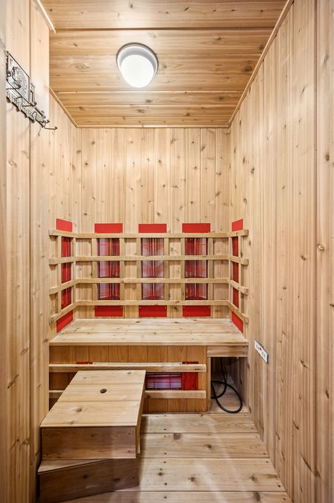 Tiny photo for 100 Old Green Bay Road, Winnetka, IL 60093 (MLS # 12555408)