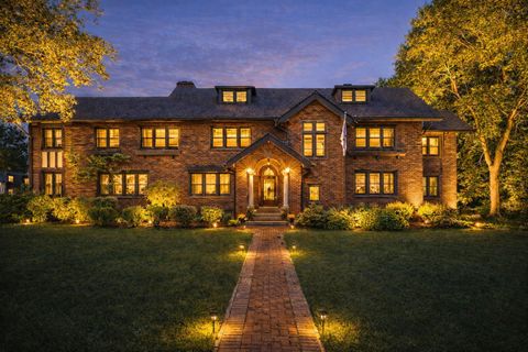 Tiny photo for 100 Old Green Bay Road, Winnetka, IL 60093 (MLS # 12555408)