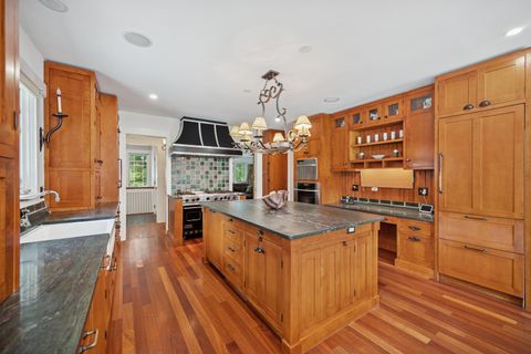 Tiny photo for 100 Old Green Bay Road, Winnetka, IL 60093 (MLS # 12555408)