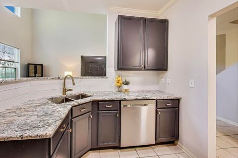 Tiny photo for 970 Kensington Drive, Northbrook, IL 60062 (MLS # 12482450)