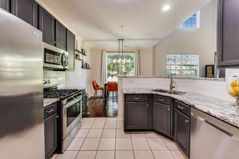 Tiny photo for 970 Kensington Drive, Northbrook, IL 60062 (MLS # 12482450)