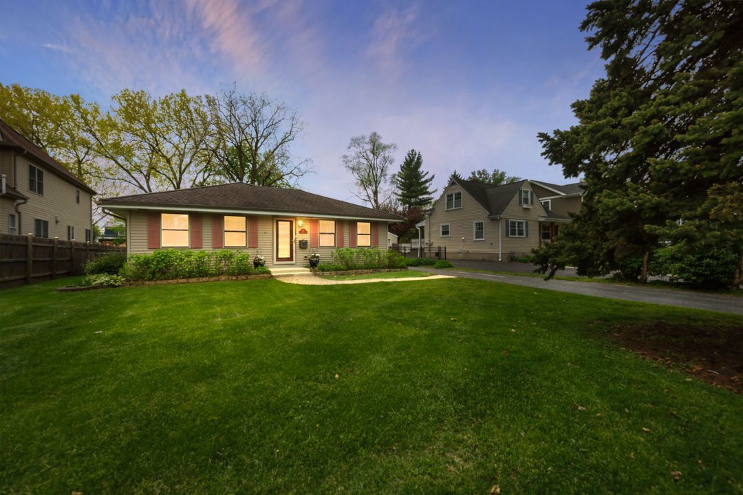 29 W Goebel Drive