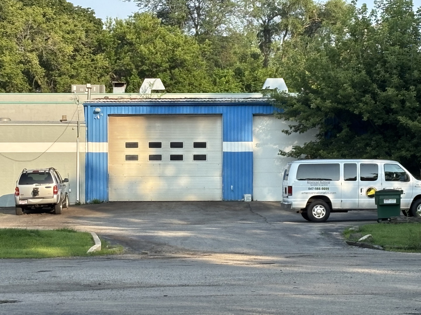 825 E US Highway 45