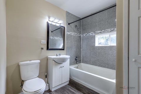 Tiny photo for 2821 Dempster Street, Park Ridge, IL 60068 (MLS # 12762039)