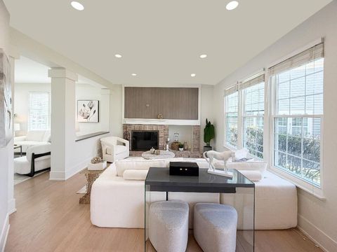 Tiny photo for 2370 Legends Court, Riverwoods, IL 60015 (MLS # 12614583)