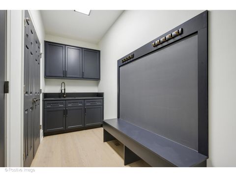 Tiny photo for 2370 Legends Court, Riverwoods, IL 60015 (MLS # 12614583)