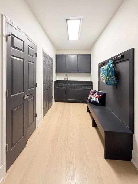 Tiny photo for 2370 Legends Court, Riverwoods, IL 60015 (MLS # 12614583)