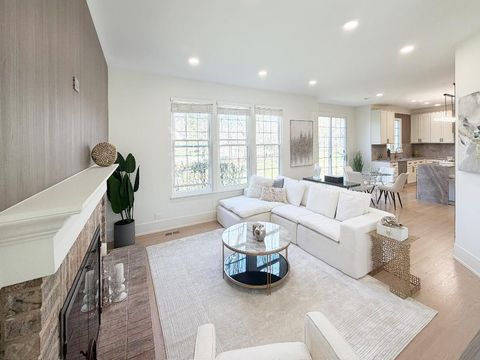 Tiny photo for 2370 Legends Court, Riverwoods, IL 60015 (MLS # 12614583)