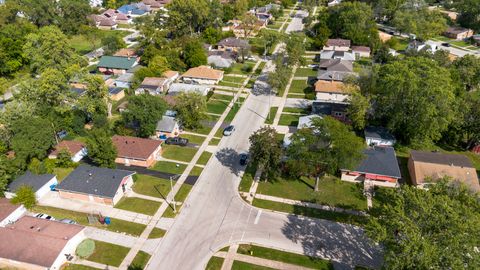 Tiny photo for 595 W 16TH Place, Chicago Heights, IL 60411 (MLS # 12492282)