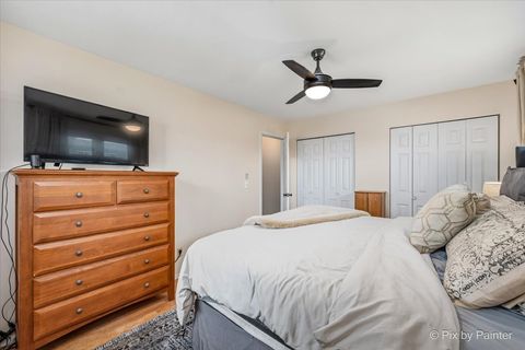 Tiny photo for 152 Walnut Drive, St. Charles, IL 60174 (MLS # 12569167)