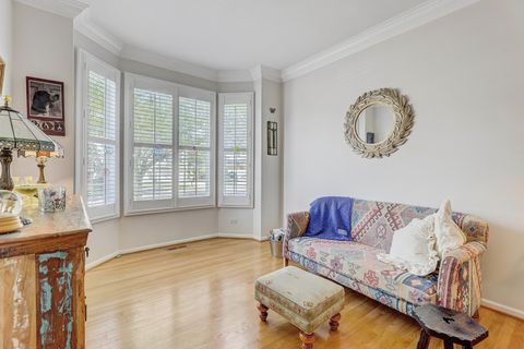 Tiny photo for 47 S JOSEPHINE Court, Des Plaines, IL 60016 (MLS # 12535052)