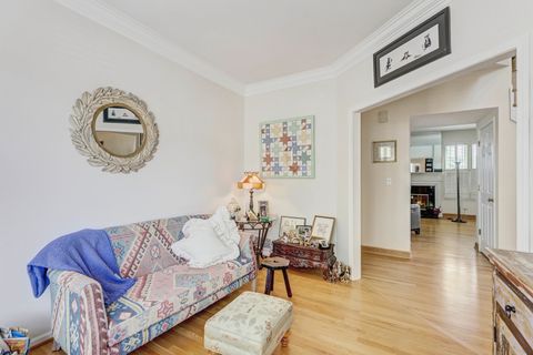 Tiny photo for 47 S JOSEPHINE Court, Des Plaines, IL 60016 (MLS # 12535052)