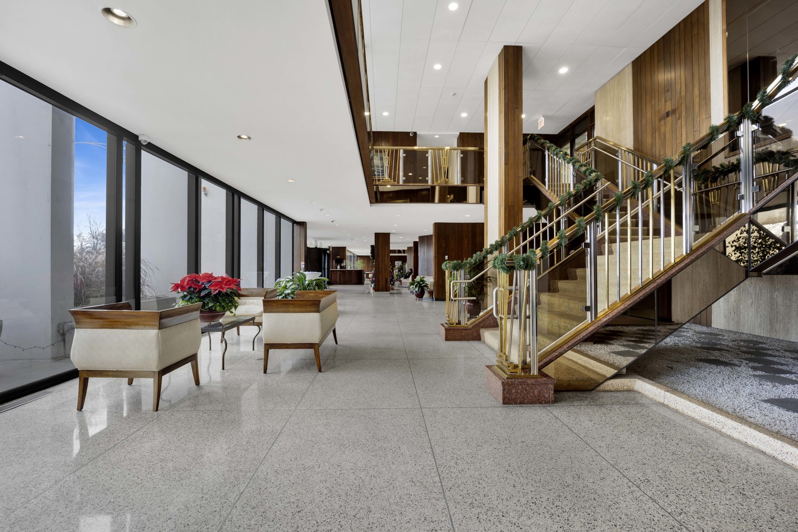 3200 N Lake Shore Drive 909