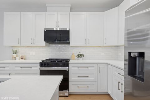 Tiny photo for 112 N Center Street #A, Bensenville, IL 60106 (MLS # 12462057)