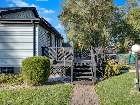 Tiny photo for 358 Mississippi Avenue, Joliet, IL 60433 (MLS # 12501556)