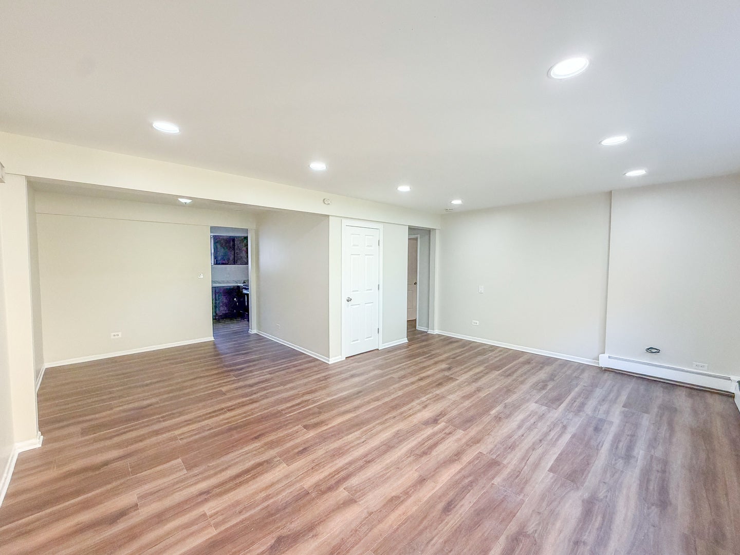 9016 Lamon Avenue GN