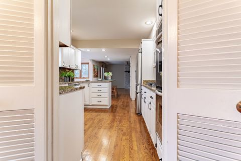 Tiny photo for 544 NORTHAMPTON Circle, Elk Grove Village, IL 60007 (MLS # 12610143)