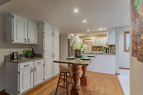 Tiny photo for 544 NORTHAMPTON Circle, Elk Grove Village, IL 60007 (MLS # 12610143)