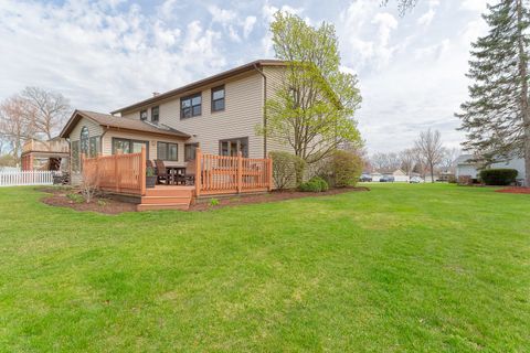 Tiny photo for 544 NORTHAMPTON Circle, Elk Grove Village, IL 60007 (MLS # 12610143)
